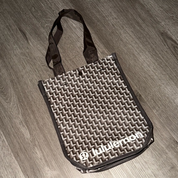 lululemon athletica Handbags - lululemon athletica Black and White Patterned Tote